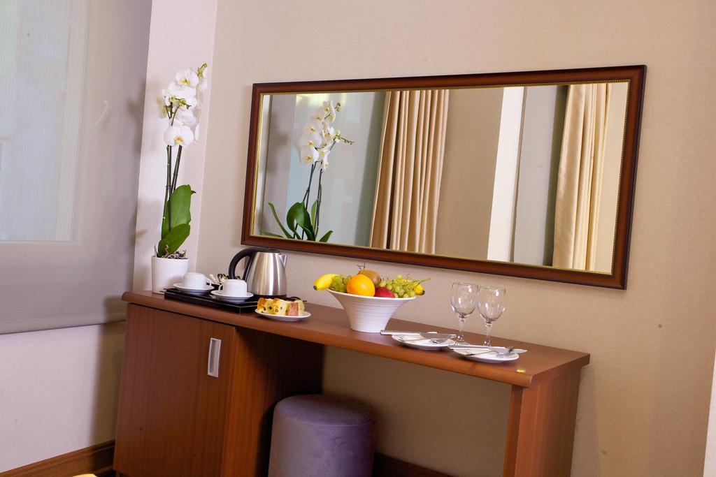 The Coach Hotel Istanbul Room photo